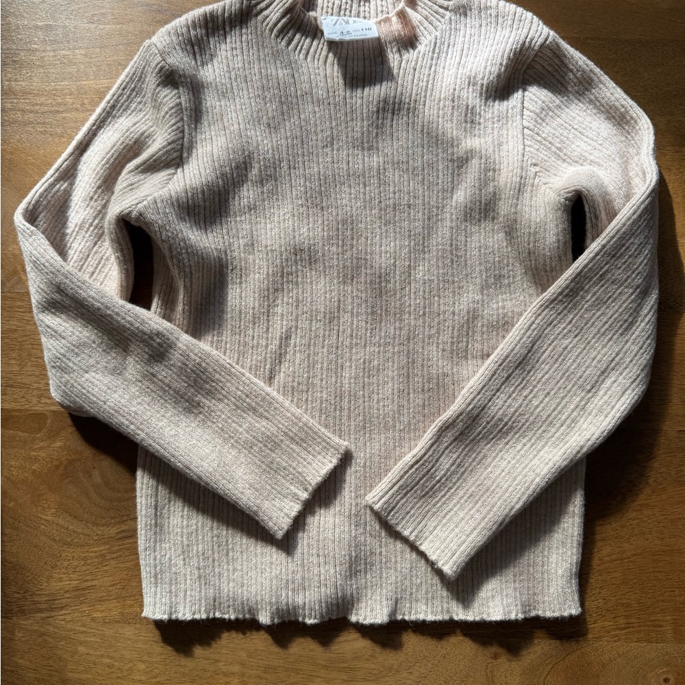 Zara Ribbed Light Beige Sweater - Picture 1 of 2